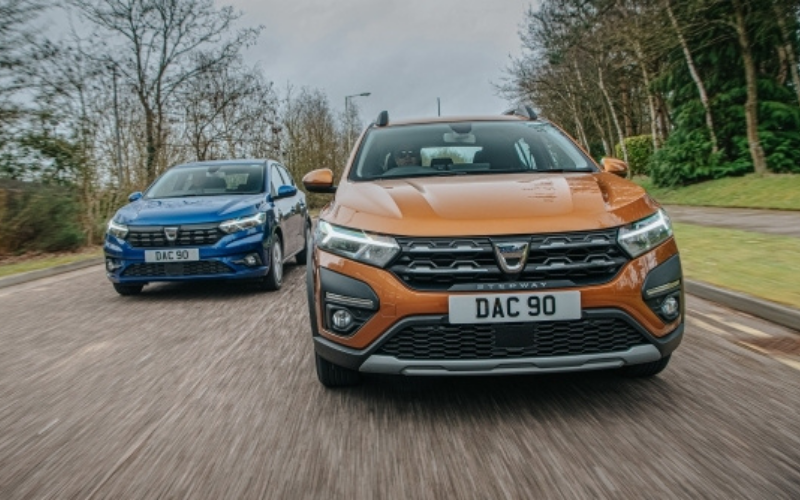 Double Win For Dacia At The Scottish Car Of The Year Awards 