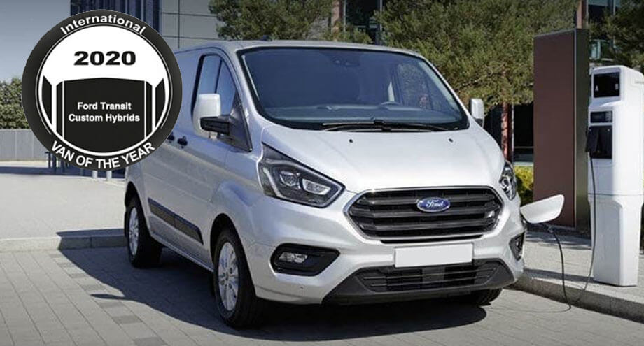 Ford Transit Custom PHEV crowned International Van of the Year 2020!