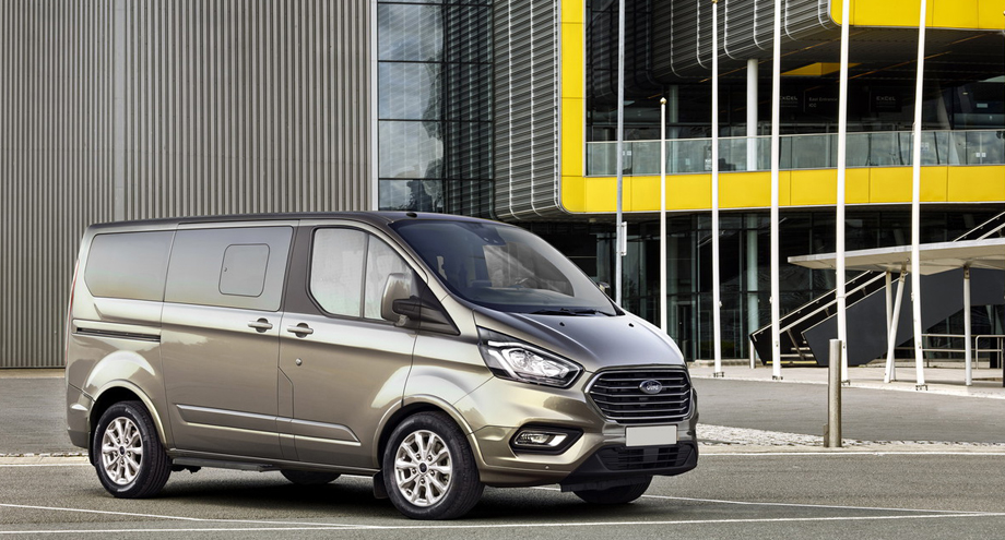 Ford vans reveal new Ford Transit Custom Tourneo