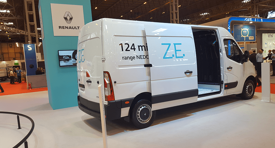 Renault Master ZE revealed with range of van fleet solutions!