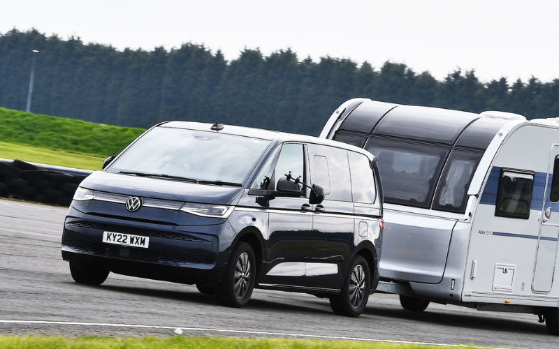 Volkswagen Multivan Scoops Most Practical Tow Car at What Car? Tow Car Awards