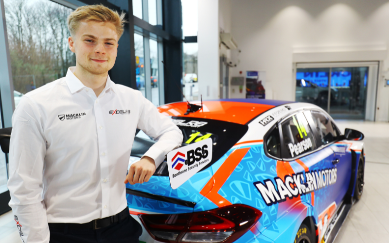 Macklin Motors Unveils Livery For Ronan Pearson Racing Car