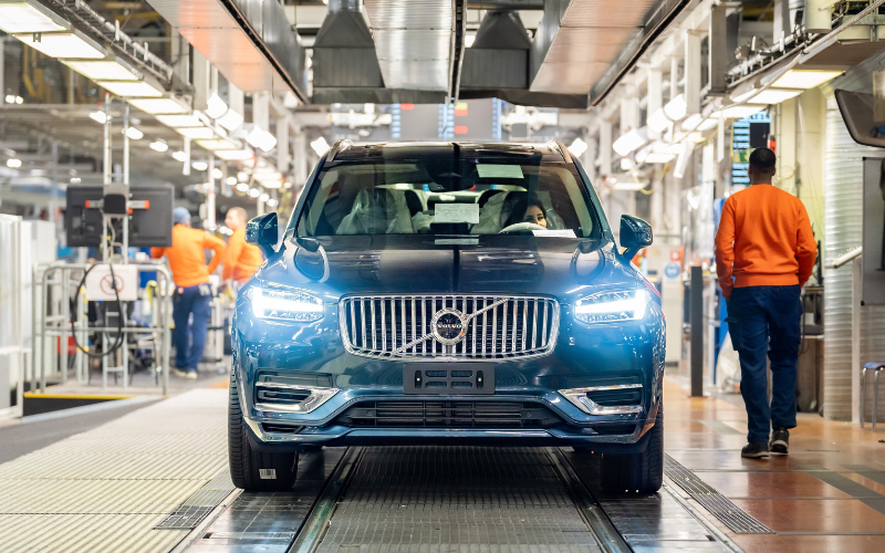 Volvo Produces Final Diesel Model