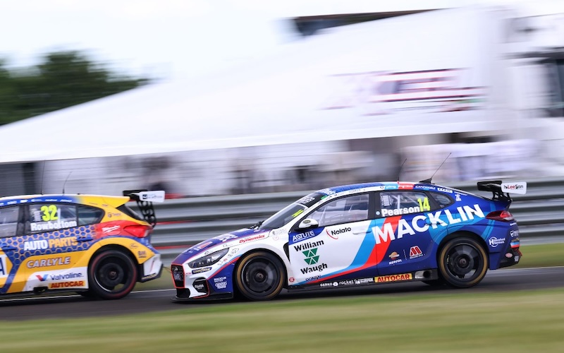 Challenging Snetterton Weekend For Ronan Pearson