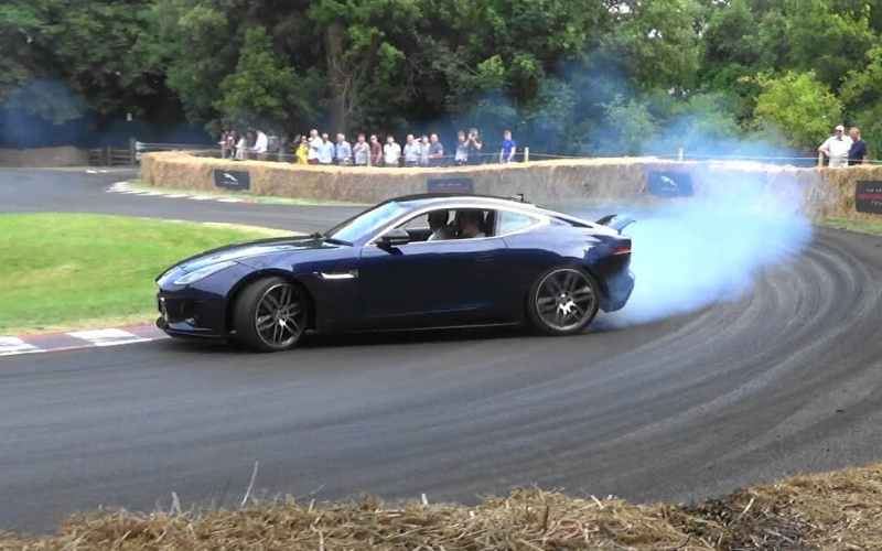 The 2020 Jaguar F-Type Shows Off In New Goodwood: Festival Of Speed Footage