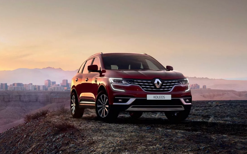 How is the Renault Koleos Designed for Adventure?