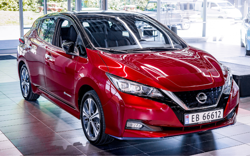 Nissan Celebrates the Production of the 500,000th LEAF