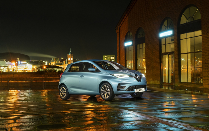 Renault Zoe Wins Auto Express Affordable Electric Car of the Year 2020 Award