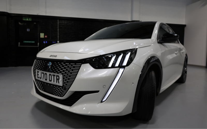 A Vehicle Tour of the PEUGEOT e-208