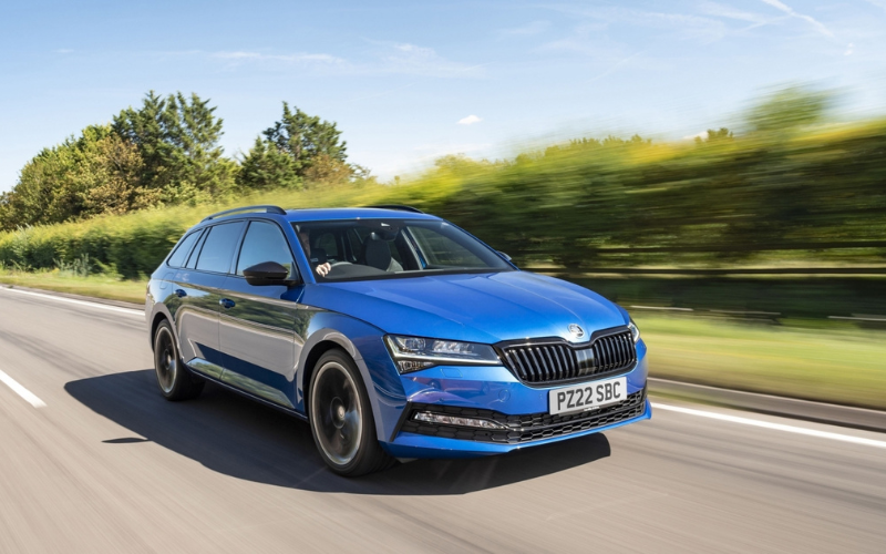 SKODA Wins Five Titles in the Prestigious 2023 What Car? Awards