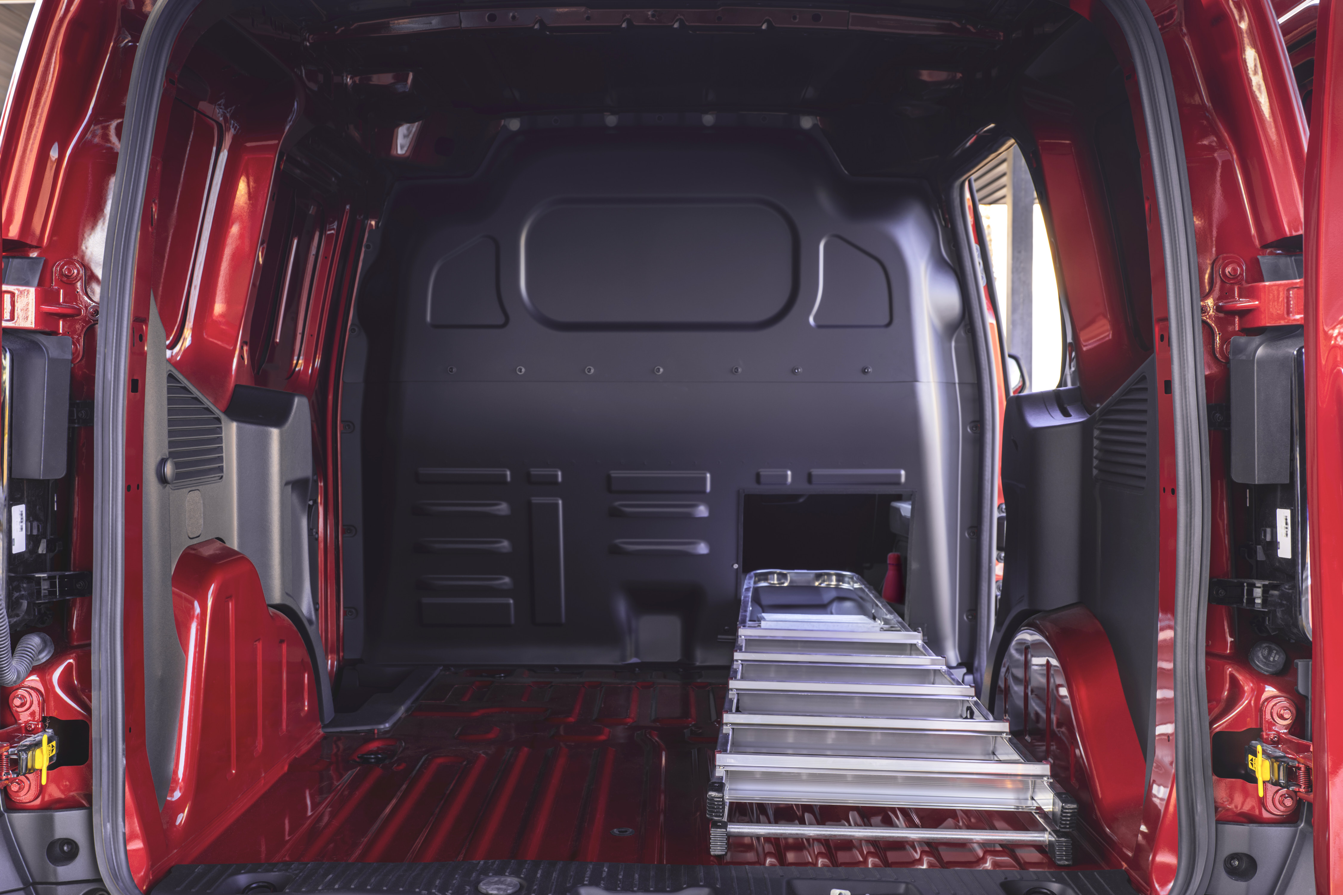 Ford All-New Transit Courier boot space