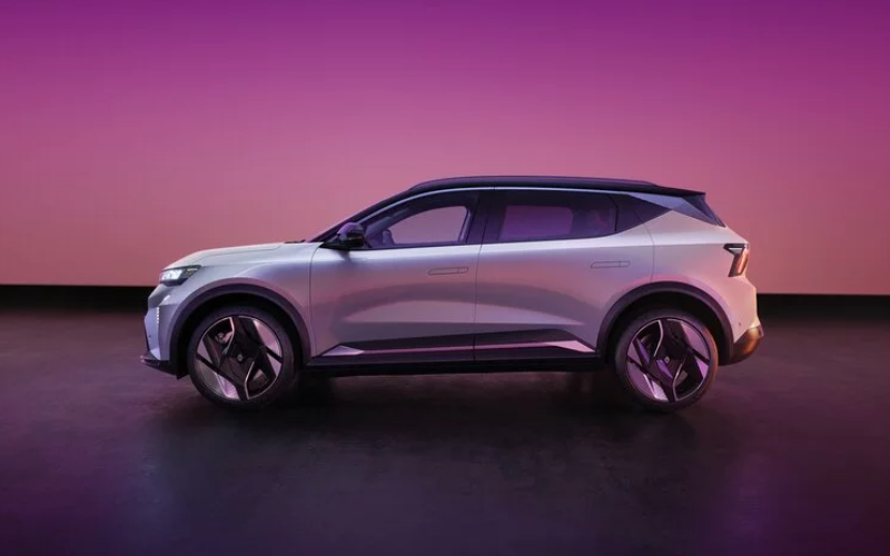 Renault Austral E-Tech full hybrid SUV prices announced as orders open