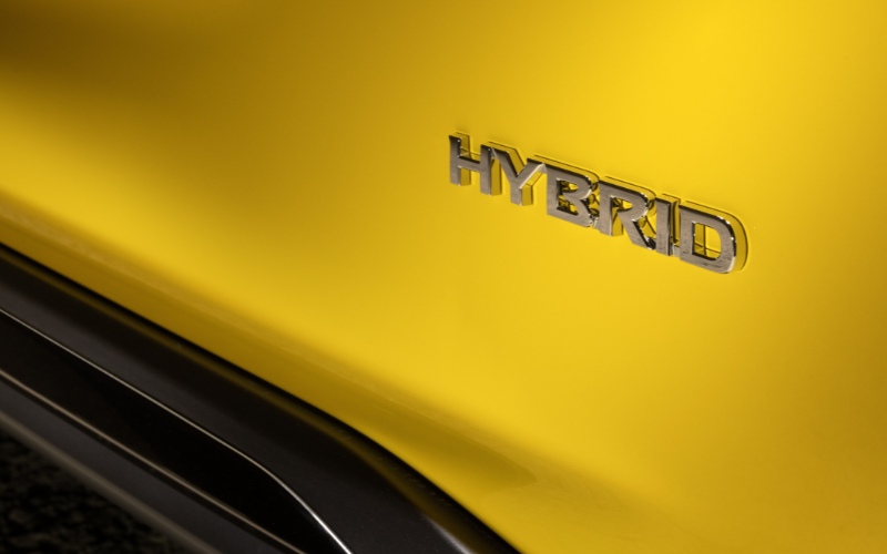 New Nissan Juke 2024 hybrid badge