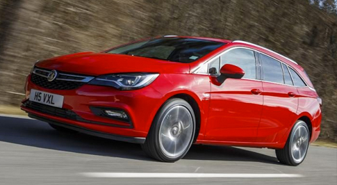 New Vauxhall Astra Sports Tourer Gains Great Reviews