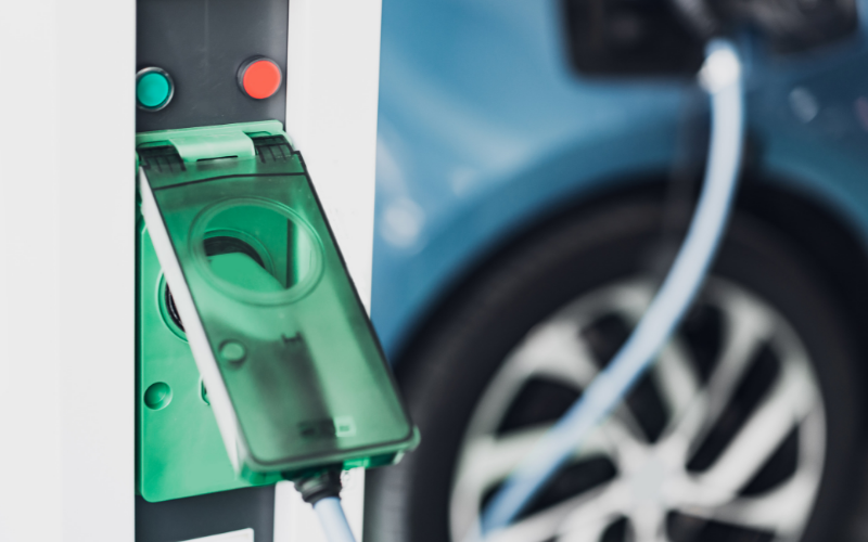 Choosing a Public Charging Network For Your EV