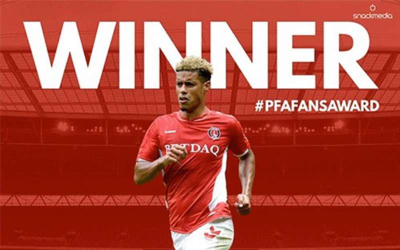 Charlton's Lyle Taylor Wins League One Fans' Player of The Year Award