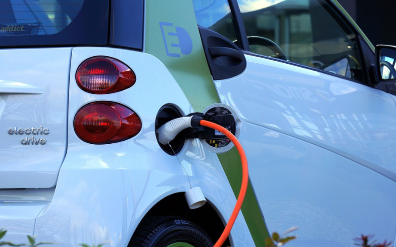 Electric Cars Legally Required To Emit Sound