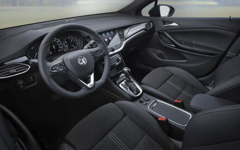 astra interior 