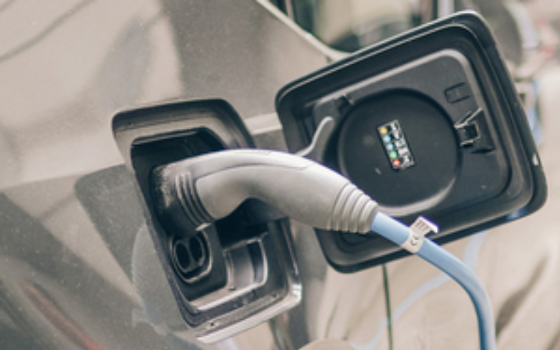Electric Car Charging Points To Become Wireless