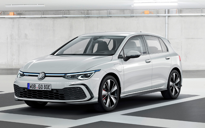Volkswagen reveals 2020 Golf GTE with powerful plug-in hybrid technology