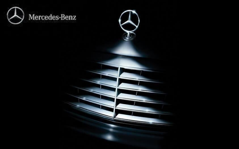 Mercedes-Benz's Last-Minute Christmas Gifts