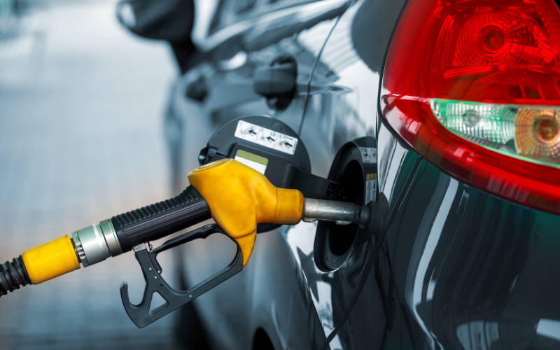 UK Ban On Petrol And Diesel Car Sales To Begin in 2035