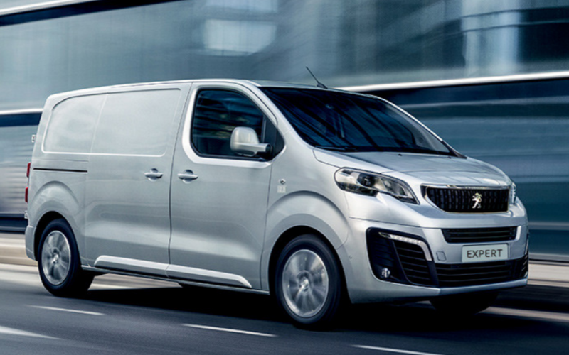Peugeot Expert Wins 'Best Medium Van' at Trade Van Driver Awards