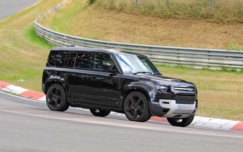Could There Be A 2021 Land Rover Defender V8 On The Cards?
