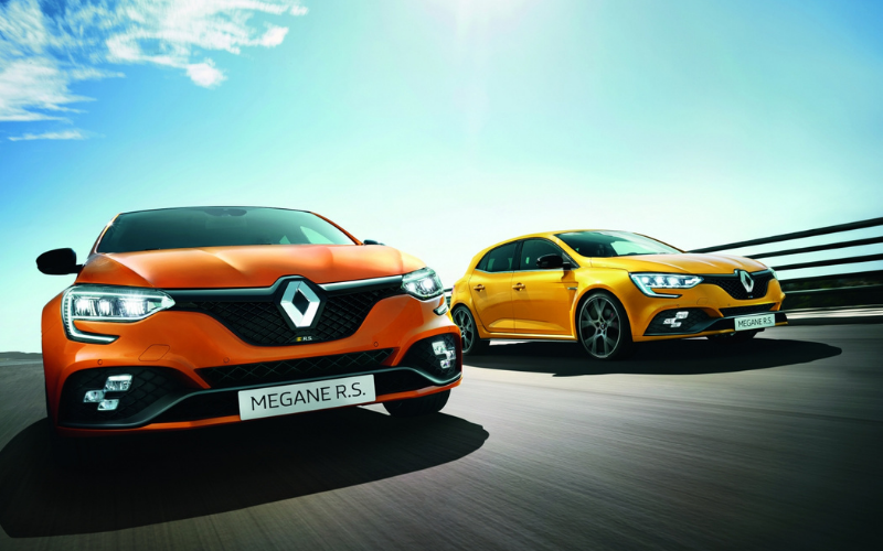 New Renault Megane R.S. 300 and R.S. Trophy Are Now Available to Order