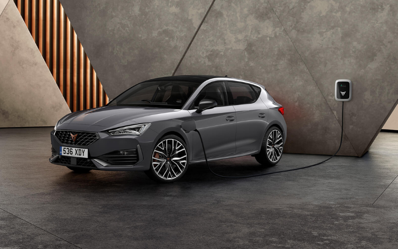 5 Reasons Why We Love the CUPRA Leon