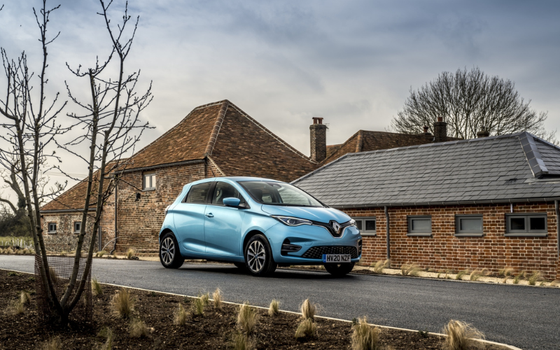 Renault Awarded Double Win At The Auto Trader New Car Awards 2021