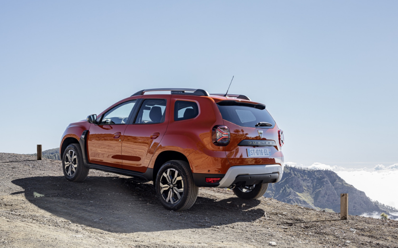 Dacia Duster rear view