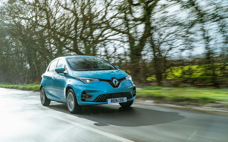 Zoe Crowned 'Best Used Electric Small Car' At 2021 What Car? Electric Car Awards
