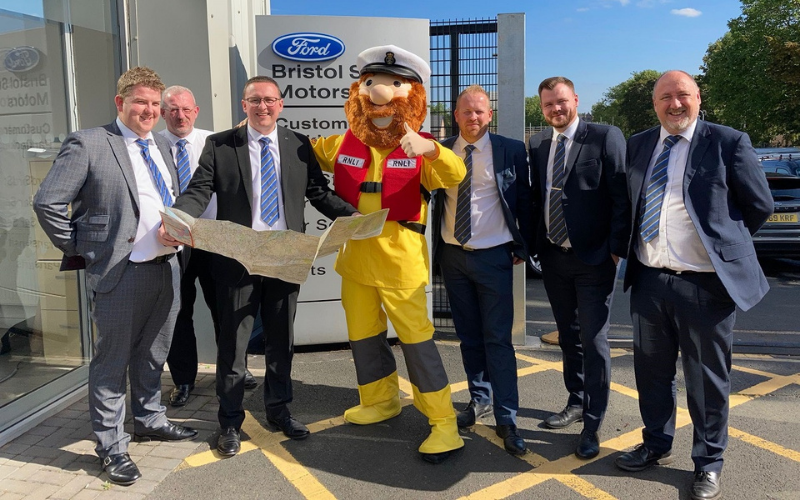 Bristol Street Motors Ford Colleagues Scale The Welsh Heights For RNLI