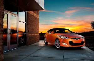 Hyundai debuts new Veloster coupe in US