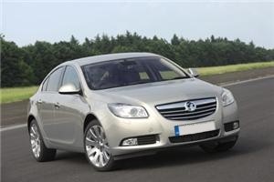 Insignia tops UK D-segment