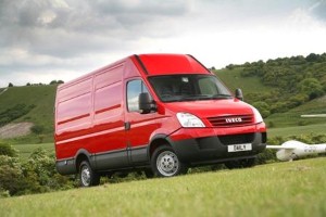 Iveco Eurocargo Hybrid makes UK debut at Rockingham