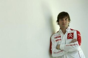 Loeb to address fans in webchat