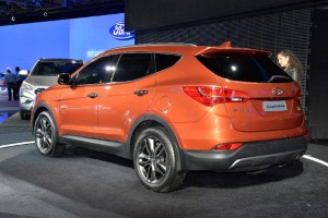 Hyundai unveils new Santa Fe