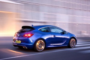 New Astra VXR to show off at Rockingham