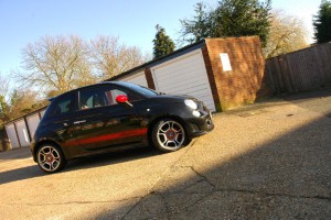 Fiat celebrates assembling its one millionth Fiat 500