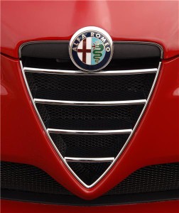 Alfa Romeo Gloria concept vehicle unveiled