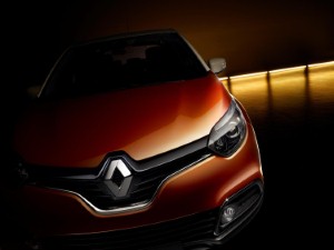 Renault gives backing to road safety scheme