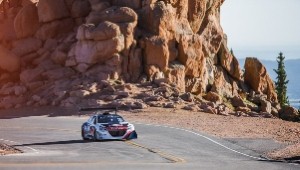 Monster Peugeot 208 Pikes Peak racer takes to famous mountain