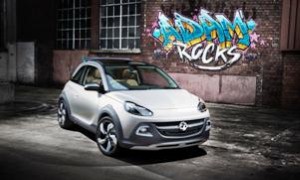 Vauxhall ADAM talks back with Siri