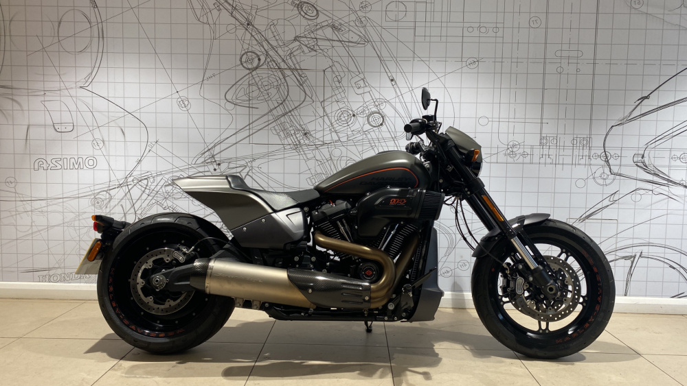 Used Harley-Davidson Softail FXDRS Colour Options (19MY) for Sale | Bristol  Street Motors